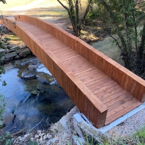 Ponte di legno a Vallo di Nera
